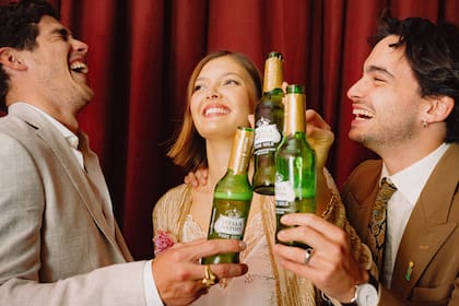 Stella Artois presentó Pure Gold, su nueva cerveza con menos calorías