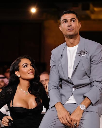 Tras el Mundial de 2022, la pareja y sus hijos comenzaron una nueva vida en Arabia Saudita, luego de que CR7 firmara contrato con Al-Nassr (Foto: Instagram @georginagio)