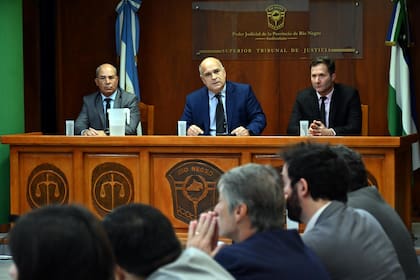 Tras el veredicto de culpabilidad, los jueces definirán en los próximos días las penas para los cuatro instructores policiales
