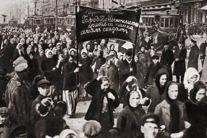 Tras esta tragedia, se empezaron a hacer manifestaciones por los derechos de las mujeres en Estados Unidos y Europa