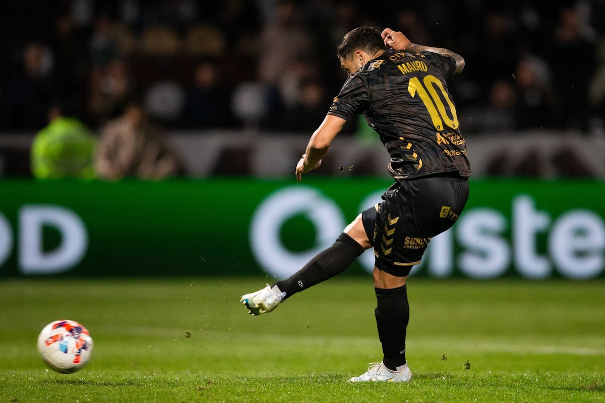 Tras jugar en Vélez y Boca, Mauro Zárate cerró su ciclo en la Argentina en un tercer equipo, Platense