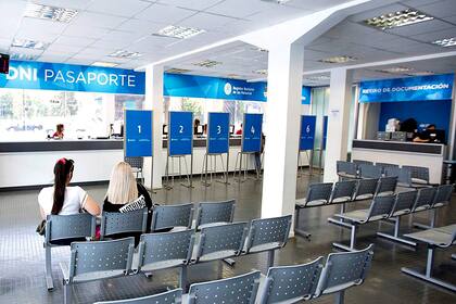 Tras la condena a su padre, la niña puede pedir el cambio de apellido.