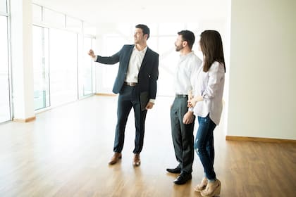 Tras la devaluación, los brokers afirman que si bien los contratos se están renegociando con aumentos semestrales del 15 por ciento, el negocio no genera una buena ganancia para los propietarios