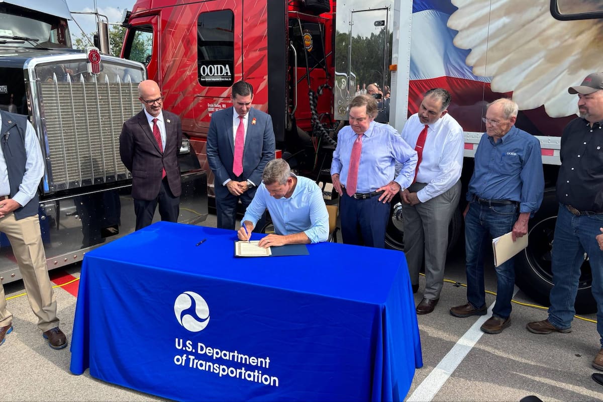 Tras la orden firmada por el Secretario del Departamento de Transporte de Estados Unidos, Sean P. Duffy, los camioneros deberán cumplir con los requisitos de dominio del inglés