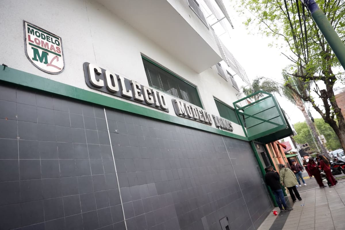 Tras la protesta de las alumnas del Colegio Modelo Lomas, dos adolescentes de 15 años fueron imputados en una investigación