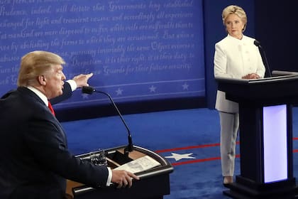 Un debate entre Clinton y Trump en 2016