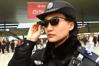 China identificará viajeros mediante anteojos inteligentes