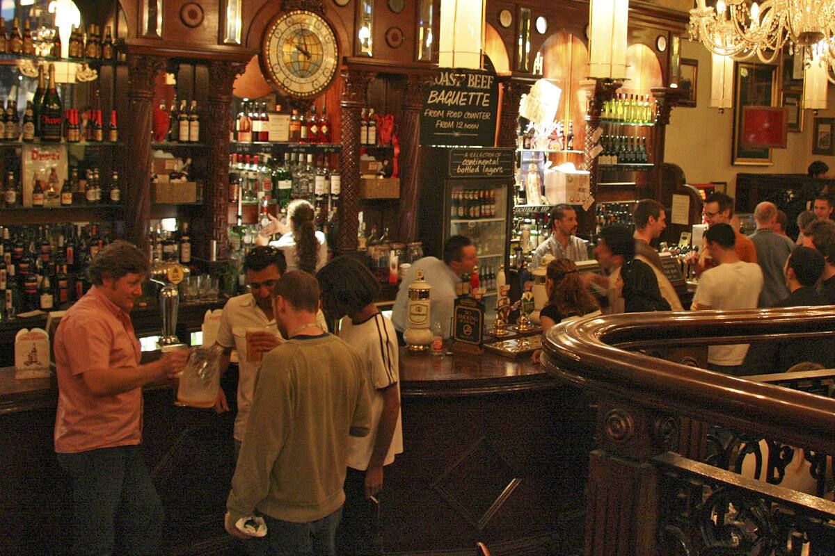 Tras los excesos de las fiestas, millones de personas “resetean” de forma voluntaria su relación con el alcohol durante los 31 días del primer mes del año