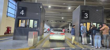 Tras reforzar la atención, las demoras para cruzar a Chile en la se redujeron de 12 horas a 20 minutos