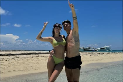 Tras seis años juntos, la cantante y el futbolista se casan este sábado en Buenos Aires