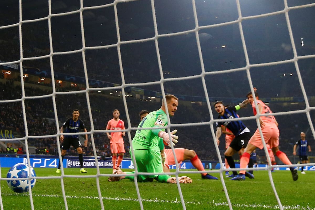 Tras un muy buen control, Icardi anotó de media vuelta el empate 1-1 de lnter ante los catalanes