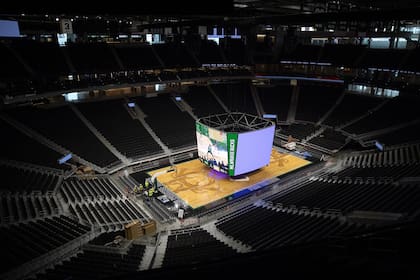Tras un nuevo acto de racismo, el juego se detuvo en la NBA, que podría reanudar los playoffs entre viernes y sábado