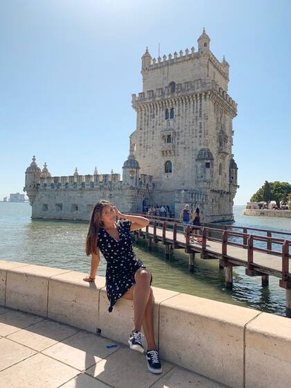 Tras viajar durante dos años, Evelin eligió Portugal para vivir.