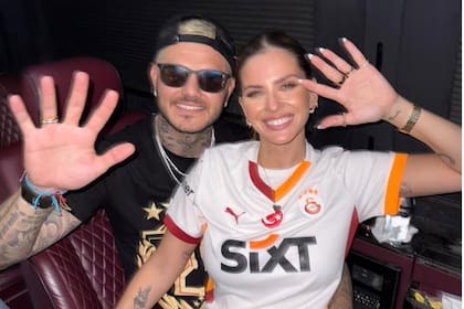 Tras volver a la cancha después de nueve meses y marcar un gol con la camiseta del Galatasaray, Mauro Icardi le dedicó un sentido mensaje a la China Suárez