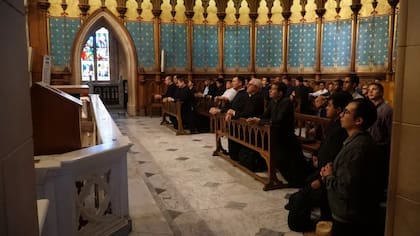 “Tratamos de que la Iglesia retroceda en el tiempo hasta las verdaderas enseñanzas de los Apóstoles", dice Reyes
