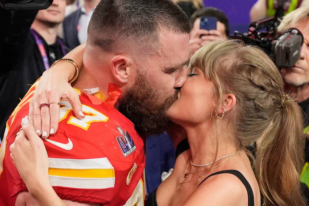 Travis Kelce y Taylor Swift, comprometidos y amasando grandes fortunas