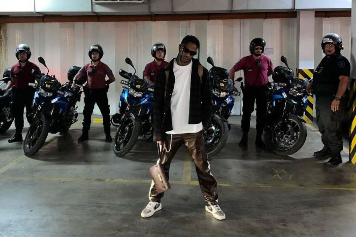 Travis Scott y una de sus fotos en Buenos Aires