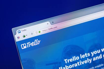 Trello es una muy buena herramienta para llevar un seguimiento de las tareas realizadas en un grupo de trabajo