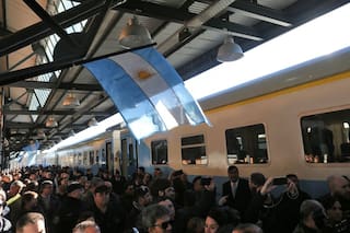 En fotos: el primer recorrido del tren a Mar del Plata tras su reanudación