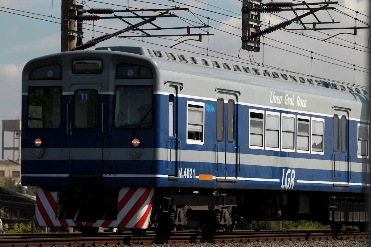 Tren del ramal eléctrico de la linea Roca