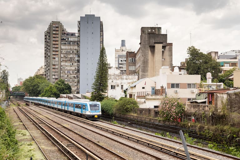 Tren Sarmiento en Almagro