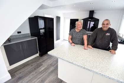 Gracias a una increíble transformación, la casa ahora luce impecable, luminosa y acogedora