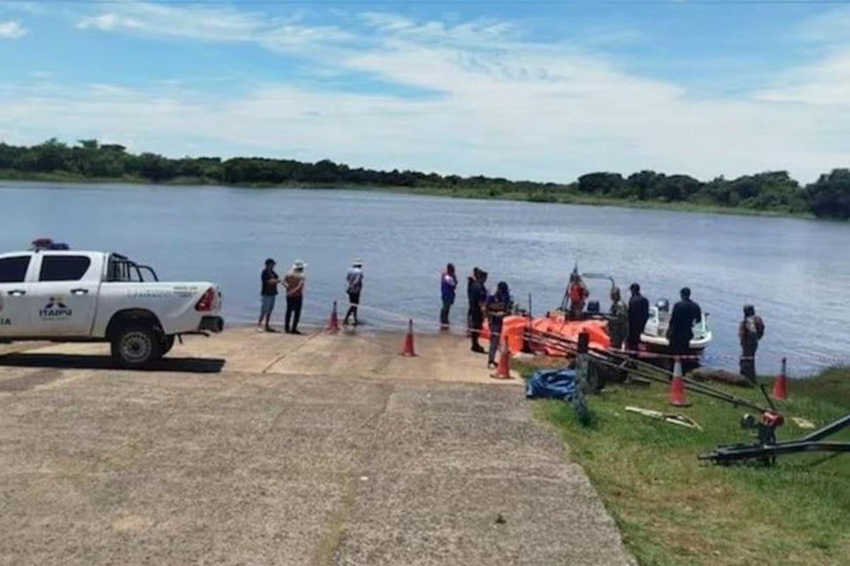 Tres argentinas murieron luego del naufragio de una lancha en Paraguay