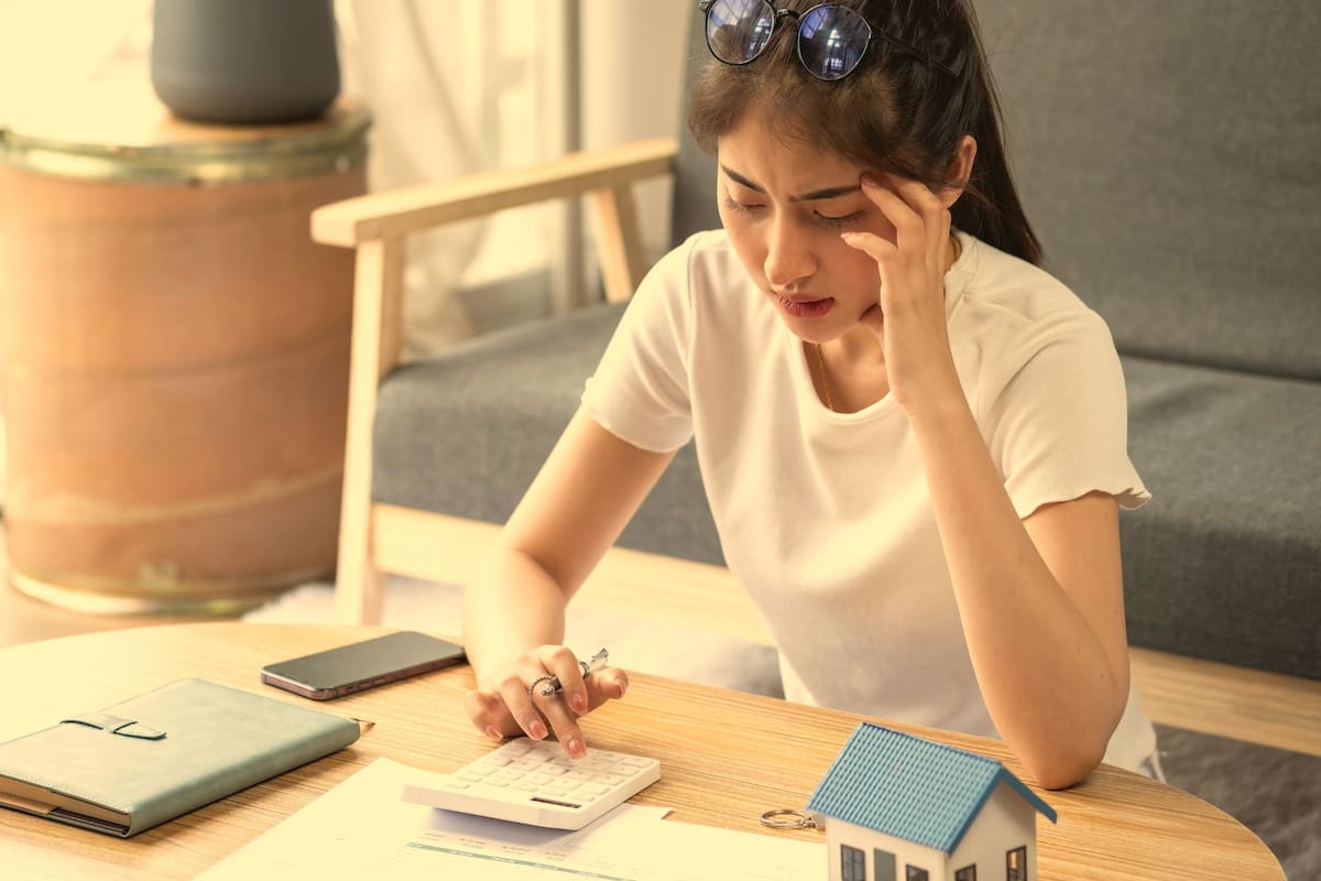 Tres de cada cinco inquilinos de la generación Z están agobiados por el costo del alquiler