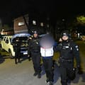 Le robaron tres camionetas a una empresa de alquiler de vehículos y los detuvieron en Villa Soldati