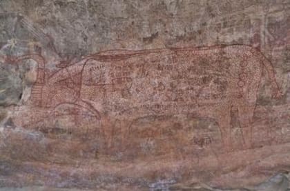 El Ran Bhansa (Gran Búfalo), impresionante motivo zoomórfico de casi cuatro metros
