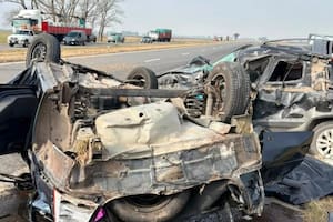 Chocó por atrás un auto, que por el golpe cruzó de carril e impactó de frente contra otro: tres muertos