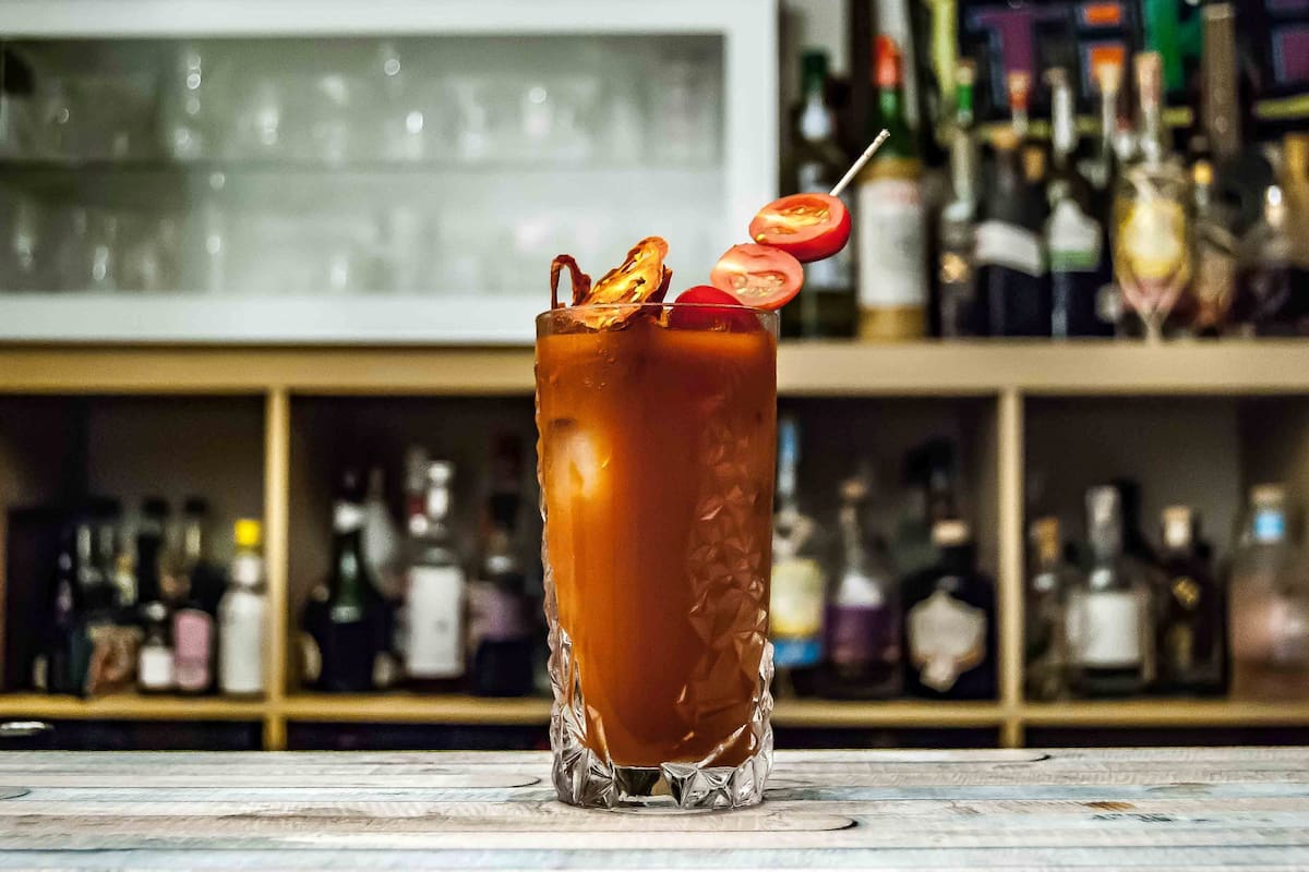 Tres reconocidos bartender nos ofrecen sus secretos para hacer el coctel en casa