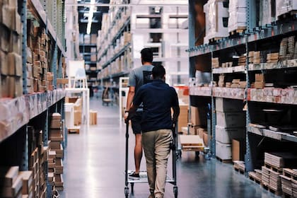 Tres socios crearon un proyecto inspirados en Amazon.