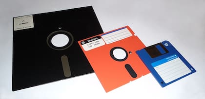 Tres tamaños de diskettes: de 8 pulgadas, de 5,25 pulgadas y de 3,5 pulgadas