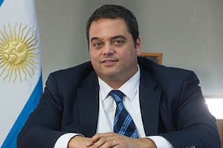 Denuncian a Triaca por la designación de su empleada doméstica en el SOMU