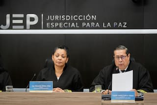Tribunal de Paz de Colombia emite primera sentencia contra cúpula ex FARC por miles de secuestros
