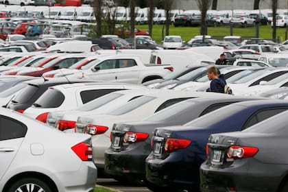 Tributos en autos de gama media