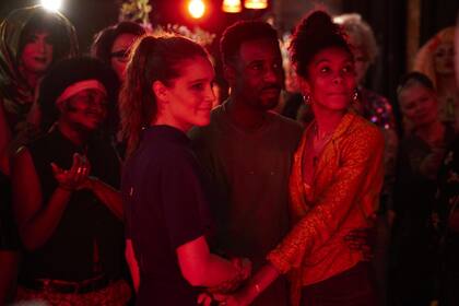 Trigonometry: una compleja mirada sobre el poliamor, sin prejuicios ni convenciones