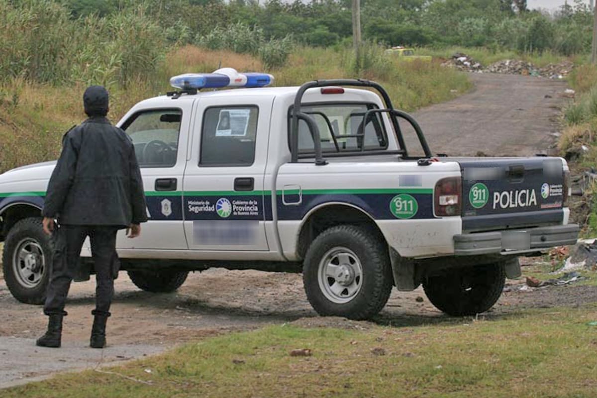 Triple crimen en La Plata: encontraron los cuerpos de un hombre, una mujer y una niña descuartizados