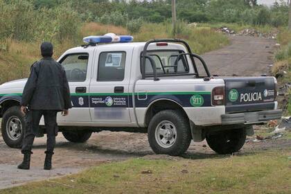 Triple crimen en La Plata: encontraron los cuerpos de un hombre, una mujer y una niña descuartizados