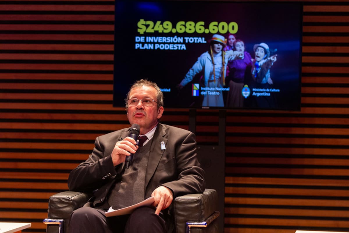 Tristán Bauer durante la presentación de la nueva línea de subsidios