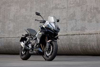 Triumph presentó la nueva Tiger Sport 800