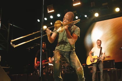 Trombone Shorty, de Nueva Orleans, devolvió vigencia al trombón