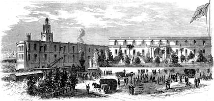 Tropas en la Casa de Gobierno durante la Revolución de 1874. A la izquierda se ve la Aduana Taylor y, a la derecha, la primitiva Casa Rosada.