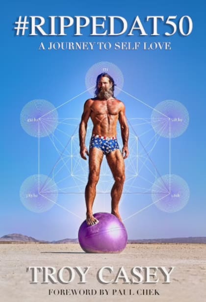 Troy Casey escribió un libro sobre su estilo de vida saludable