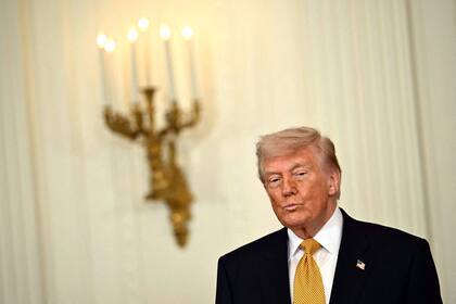 Trump advirtió que la tregua con Irán está al borde del colapso y prometió una “victoria total”