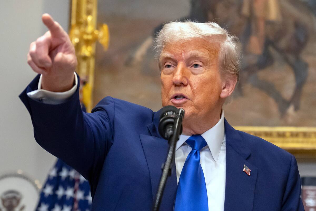 Trump amenaza con destruir campo gasífero de Irán si se ataca de nuevo planta de Catar