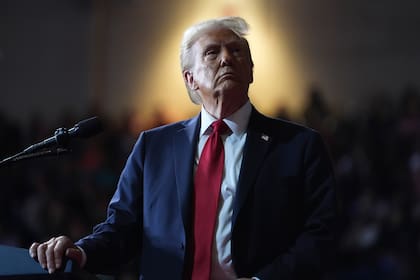Trump anticipó que cuando asuma como presidente lo primero que hará será frenar este programa (AP Foto/Evan Vucci)