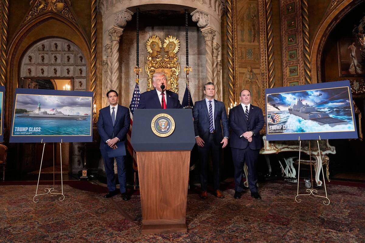 Trump anuncia una gran inversión en la construcción de buques de guerra, el lunes