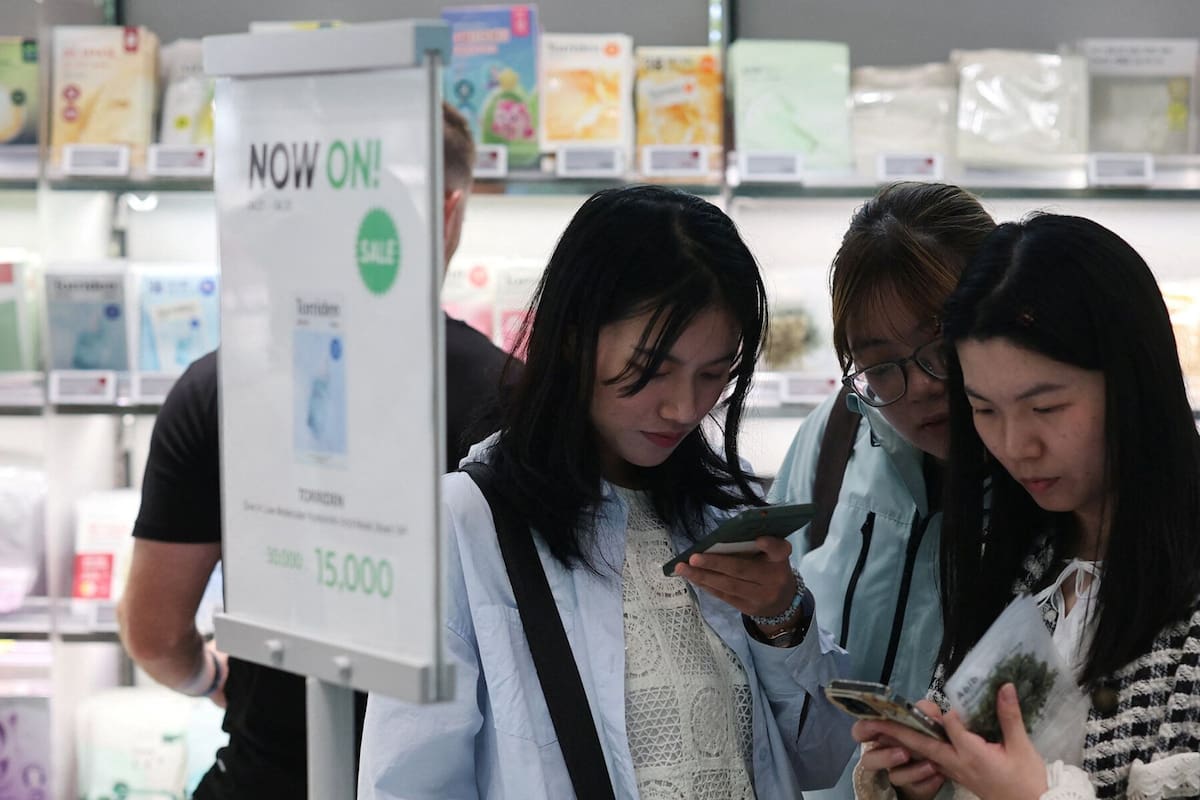 Trump anunció aranceles del 25% para productos de Corea del Sur, lo que disparó las ventas de cosméticos coreanos en Estados Unidos